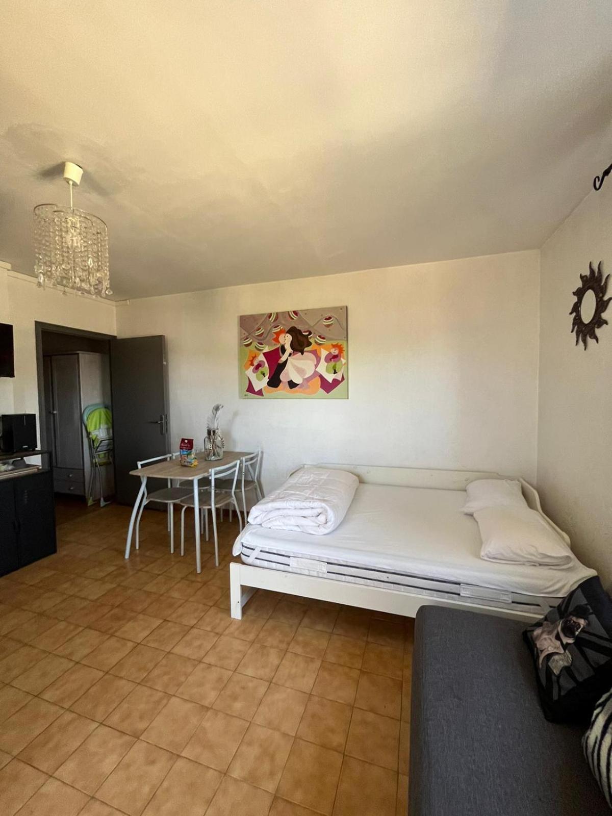 Appartement En Rez De Villa Beausite Mandelieu Εξωτερικό φωτογραφία